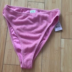 NWT Women’s Pink Puckered Bikini Bottom